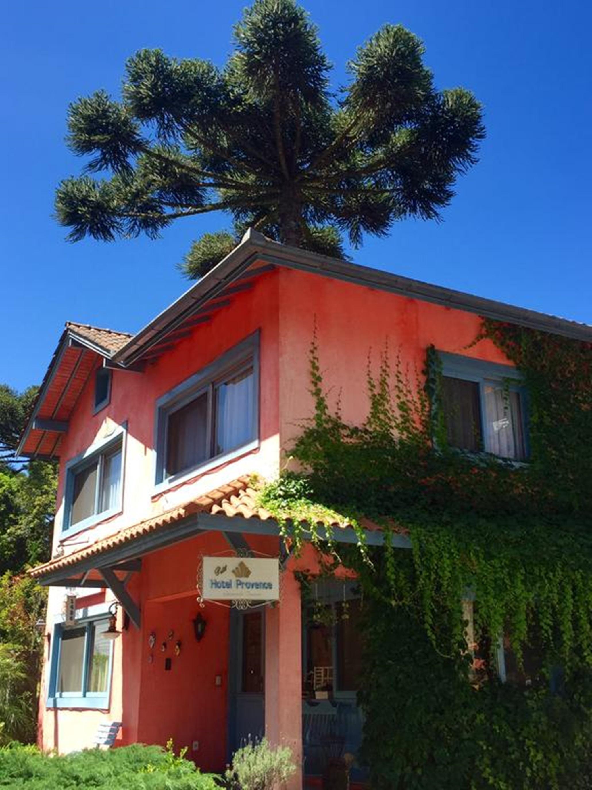 Petit Hotel Provence กรามาโด ภายนอก รูปภาพ